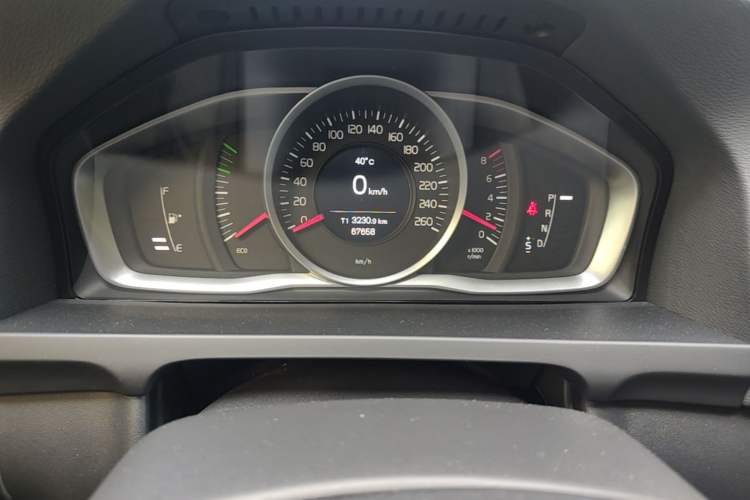 Used Volvo S60 2017 S60L T3 Smart Upgrade Edition Instrument Cluster