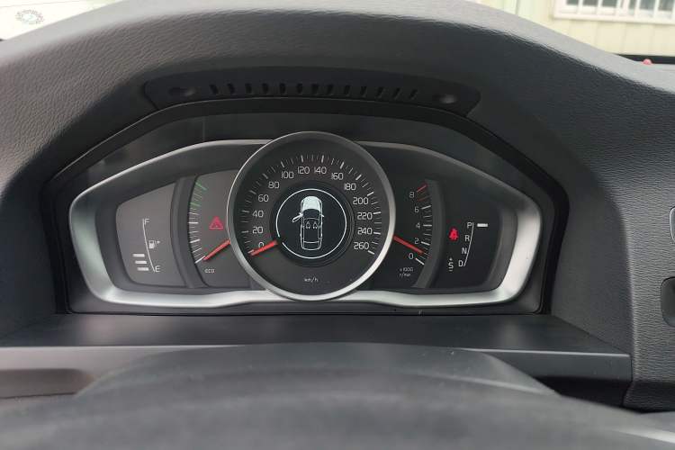 Used Volvo S60 2017 S60L T3 Smart Upgrade Edition Instrument Cluster