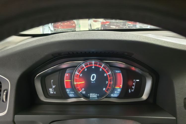 Used Volvo S60 2017 S60L T4 Smart Range Edition Interior 4