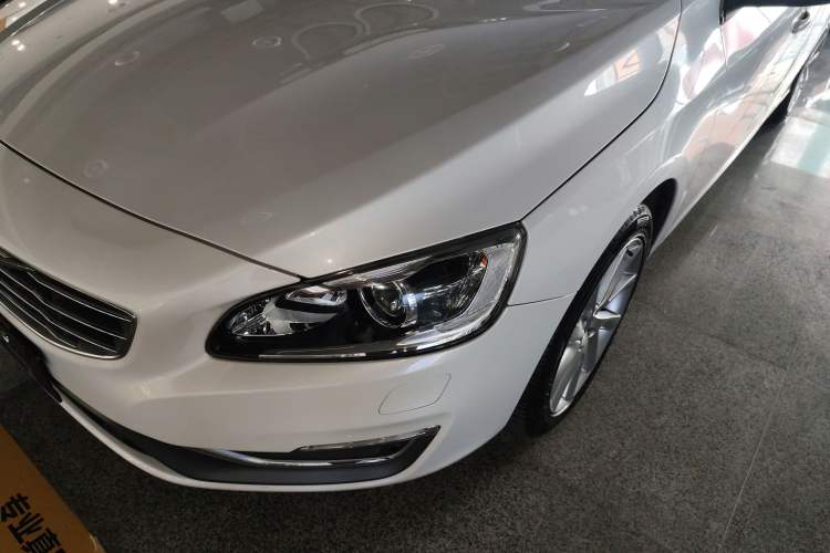 Used Volvo S60 2017 S60L T4 Smart Range Edition Left Front Headlight