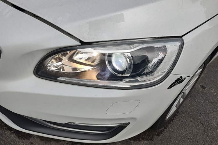 Used Volvo S60 2017 S60L T3 Smart Upgrade Edition Left Front Headlight