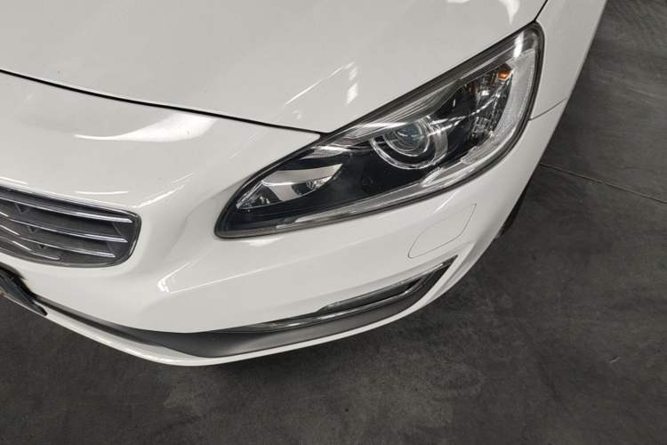Used Volvo S60 2017 S60L T3 Smart Upgrade Edition Left Front Headlight