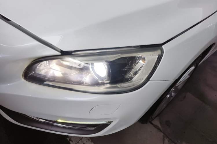 Used Volvo S60 2017 S60L T4 Smart Range Edition Left Front Headlight