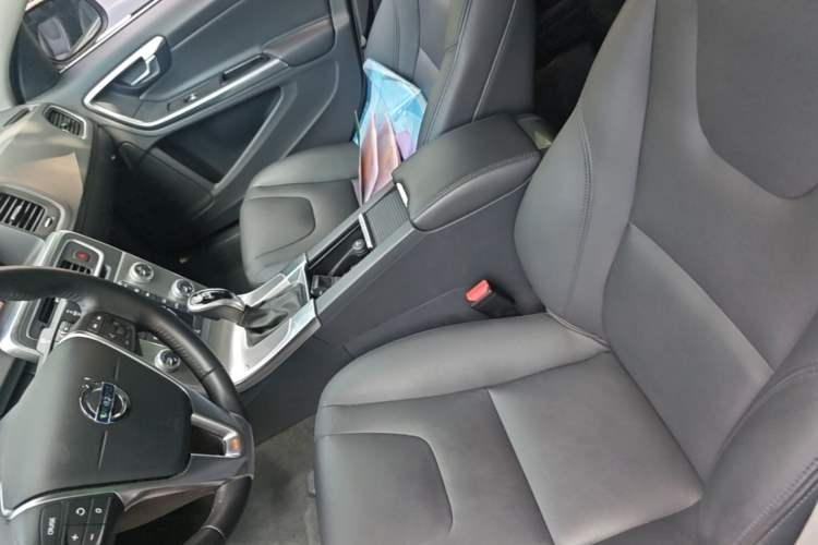 Used Volvo S60 2017 S60L T4 Smart Range Edition Left Front Seat