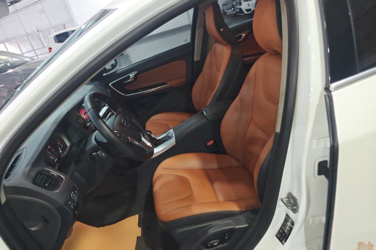 Used Volvo S60 2017 S60L T4 Smart Range Edition Left Front Seat