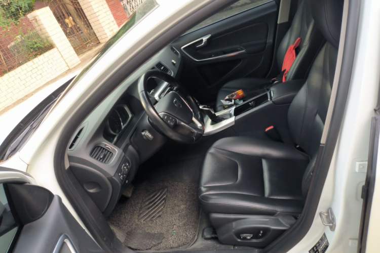 Used Volvo S60 2017 S60L T4 Smart Range Edition Left Front Seat