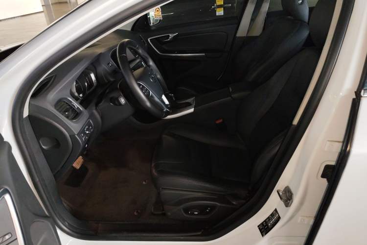 Used Volvo S60 2017 S60L T4 Smart Range Edition Left Front Seat