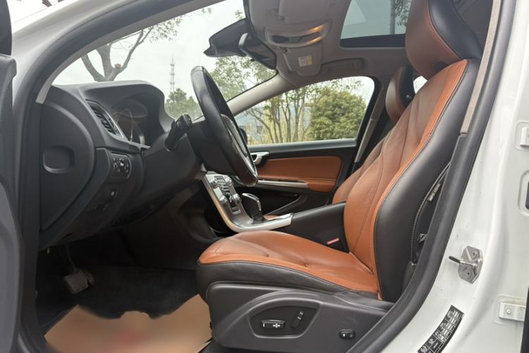 Used Volvo S60 2017 S60L T4 Smart Range Edition Left Front Seat
