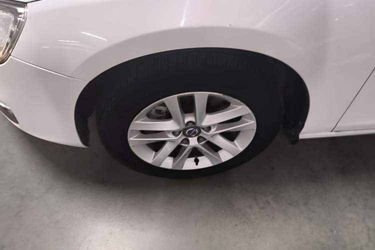 Used Volvo S60 2017 S60L T3 Smart Upgrade Edition Left Front Wheel Hub