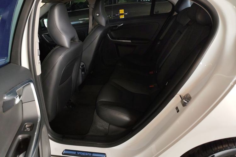 Used Volvo S60 2017 S60L T4 Smart Range Edition Left Rear Seat