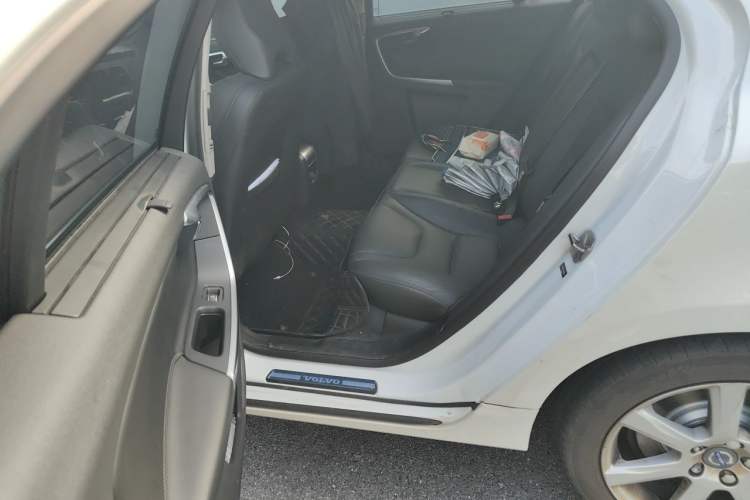 Used Volvo S60 2017 S60L T5 Intelligent Drive Edition Left Rear Seat