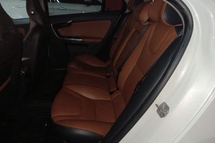 Used Volvo S60 2017 S60L T4 Smart Range Edition Left Rear Seat