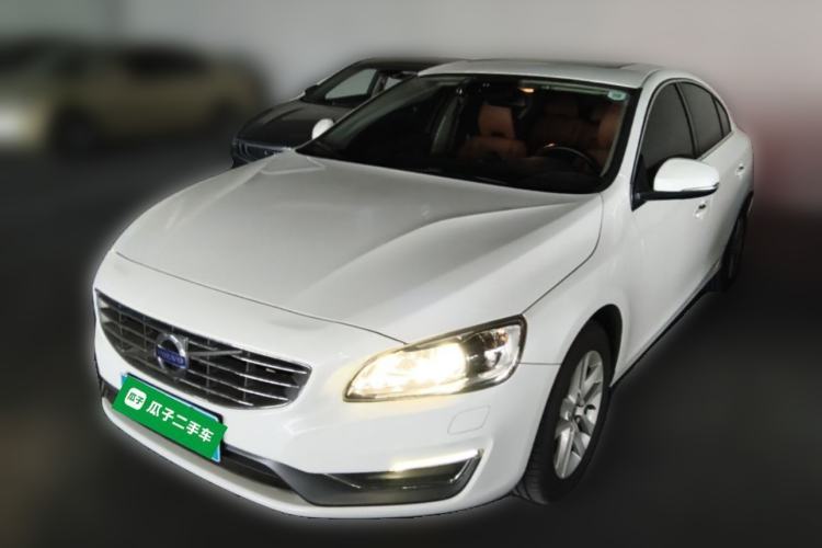 Used Volvo S60 2017 S60L T3 Smart Upgrade Edition Guazi used car, China used car export, Used car for sale, Used Volvo cars, Cheapest cars for sale