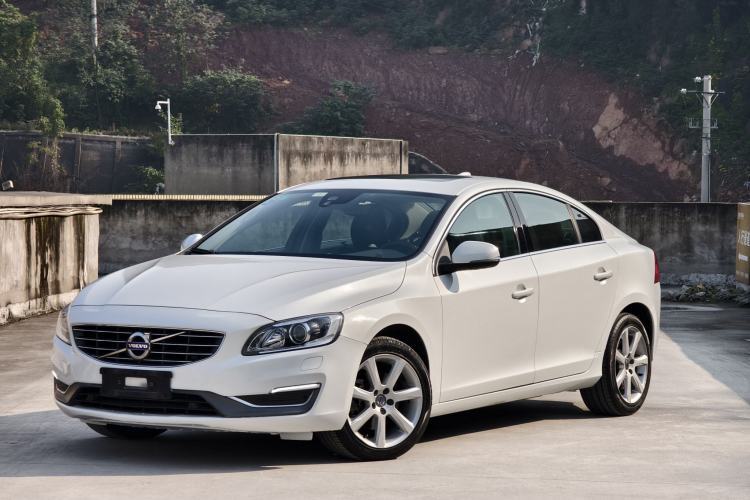 Used Volvo S60 2017 S60L T5 Intelligent Drive Edition Guazi used car, China used car export, Used car for sale, Used cars, Cheapest cars for sale