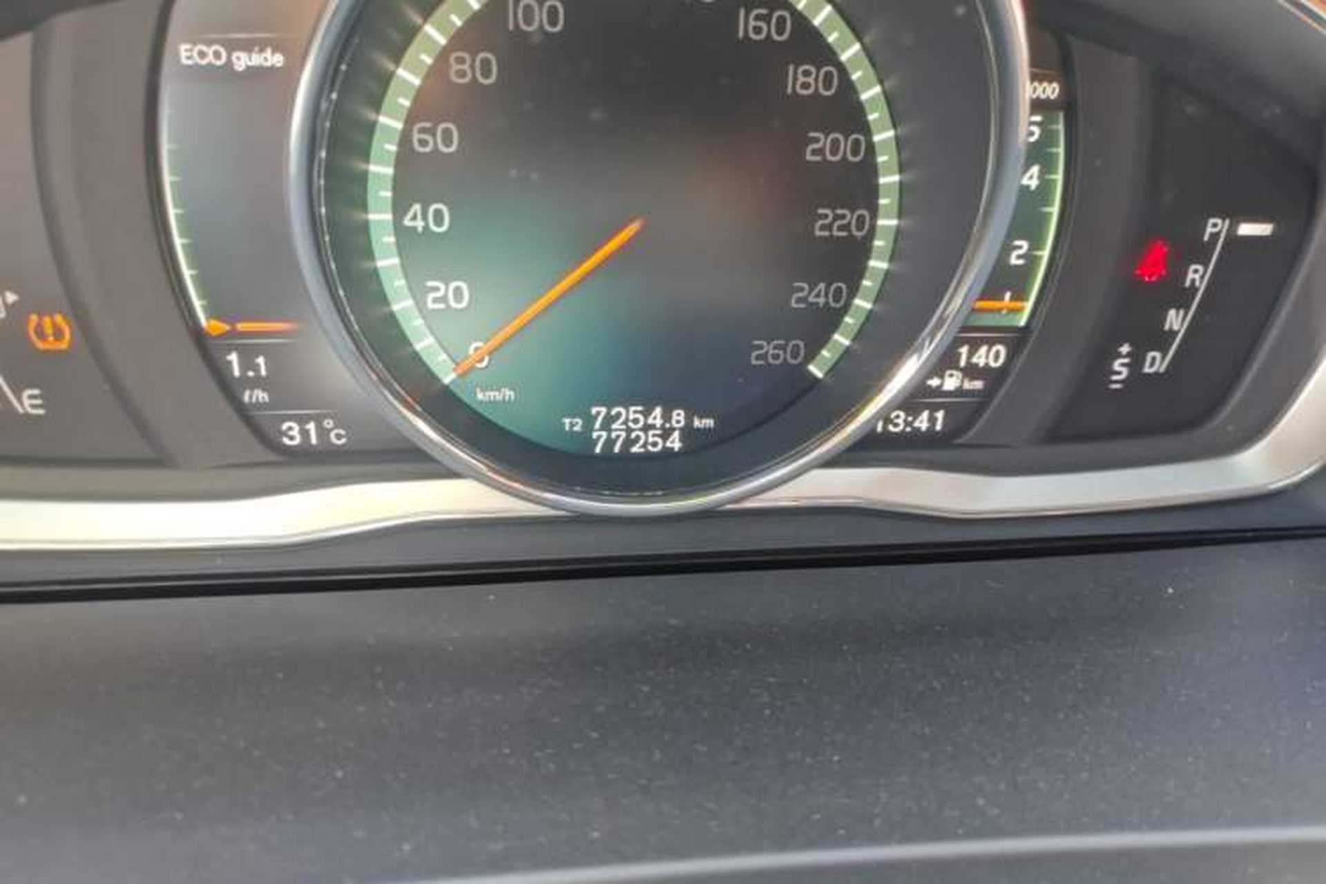 Used Volvo S60 2017 S60L T4 Smart Range Edition Odometer Close Up