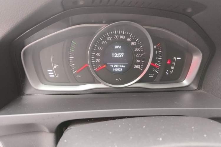 Used Volvo S60 2017 S60L T3 Smart Drive Edition Odometer Close Up