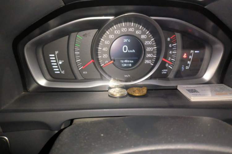 Used Volvo S60 2017 S60L T3 Smart Upgrade Edition Odometer Close Up