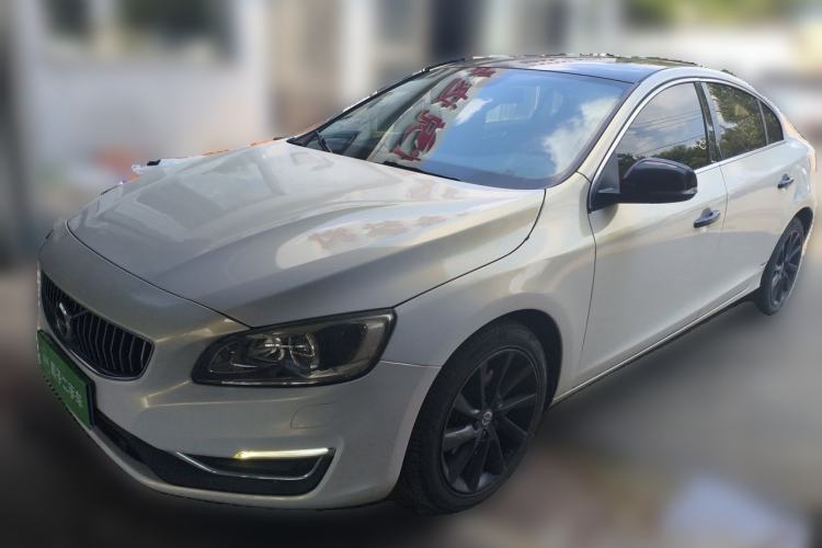 Used Volvo S60 2017 S60L T4 Smart Range Edition Guazi used car, China used car export, Used car for sale, Used  cars, Cheapest cars for sale