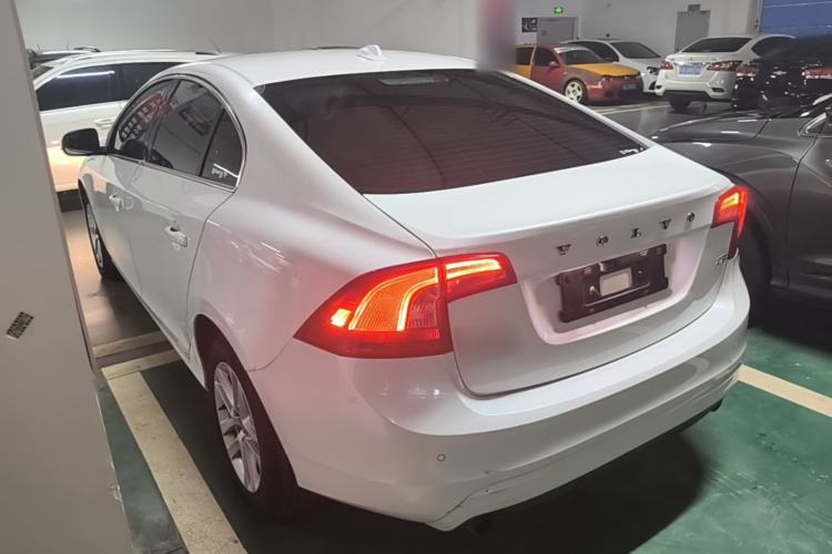 Used Volvo S60 2017 S60L T3 Smart Upgrade Edition Rear Left 45 Deg