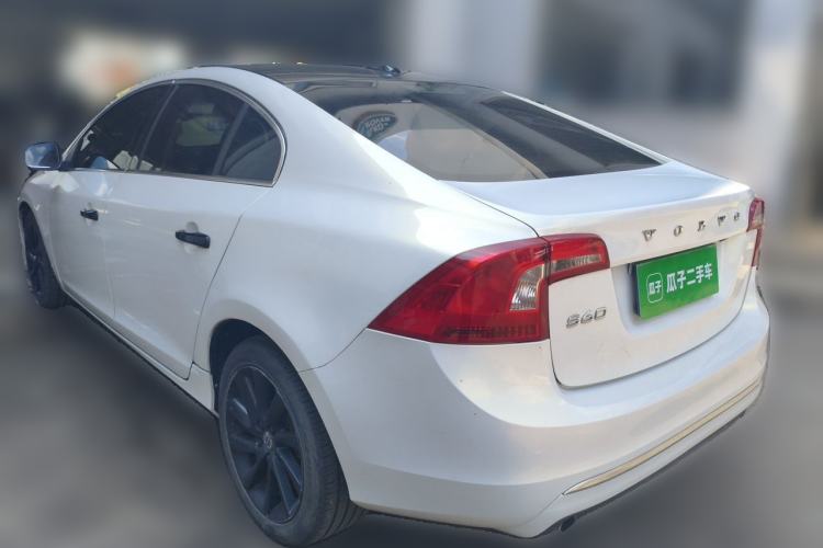 Used Volvo S60 2017 S60L T4 Smart Range Edition Rear Left 45 Deg