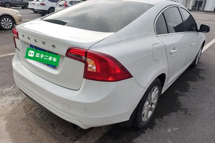 Used Volvo S60 2017 S60L T3 Smart Upgrade Edition Rear Right 45 Deg