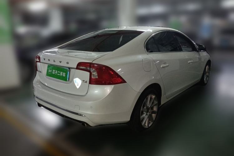 Used Volvo S60 2017 S60L T4 Smart Range Edition Rear Right 45 Deg