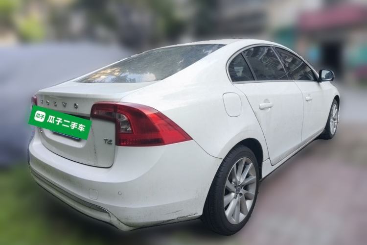 Used Volvo S60 2017 S60L T4 Smart Range Edition Rear Right 45 Deg