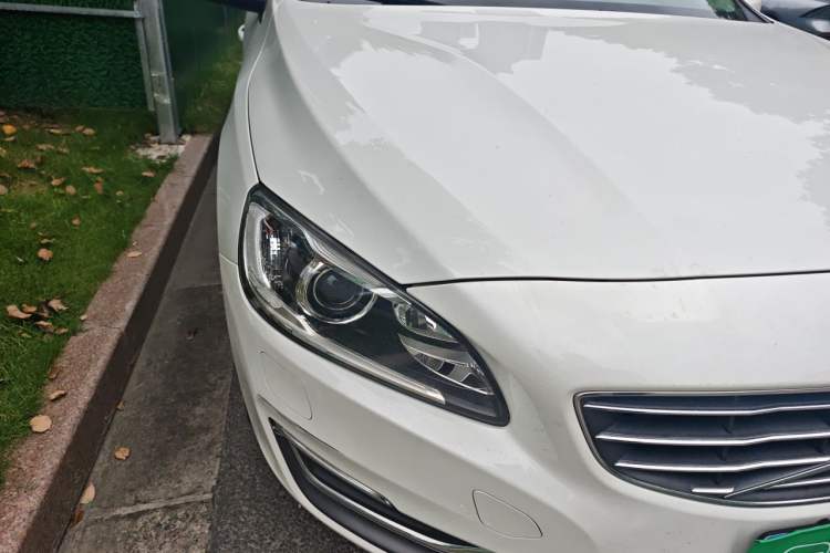 Used Volvo S60 2017 S60L T3 Smart Upgrade Edition Right Front Headlight