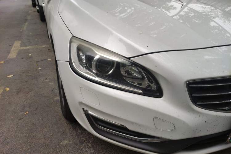 Used Volvo S60 2017 S60L T3 Smart Upgrade Edition Right Front Headlight