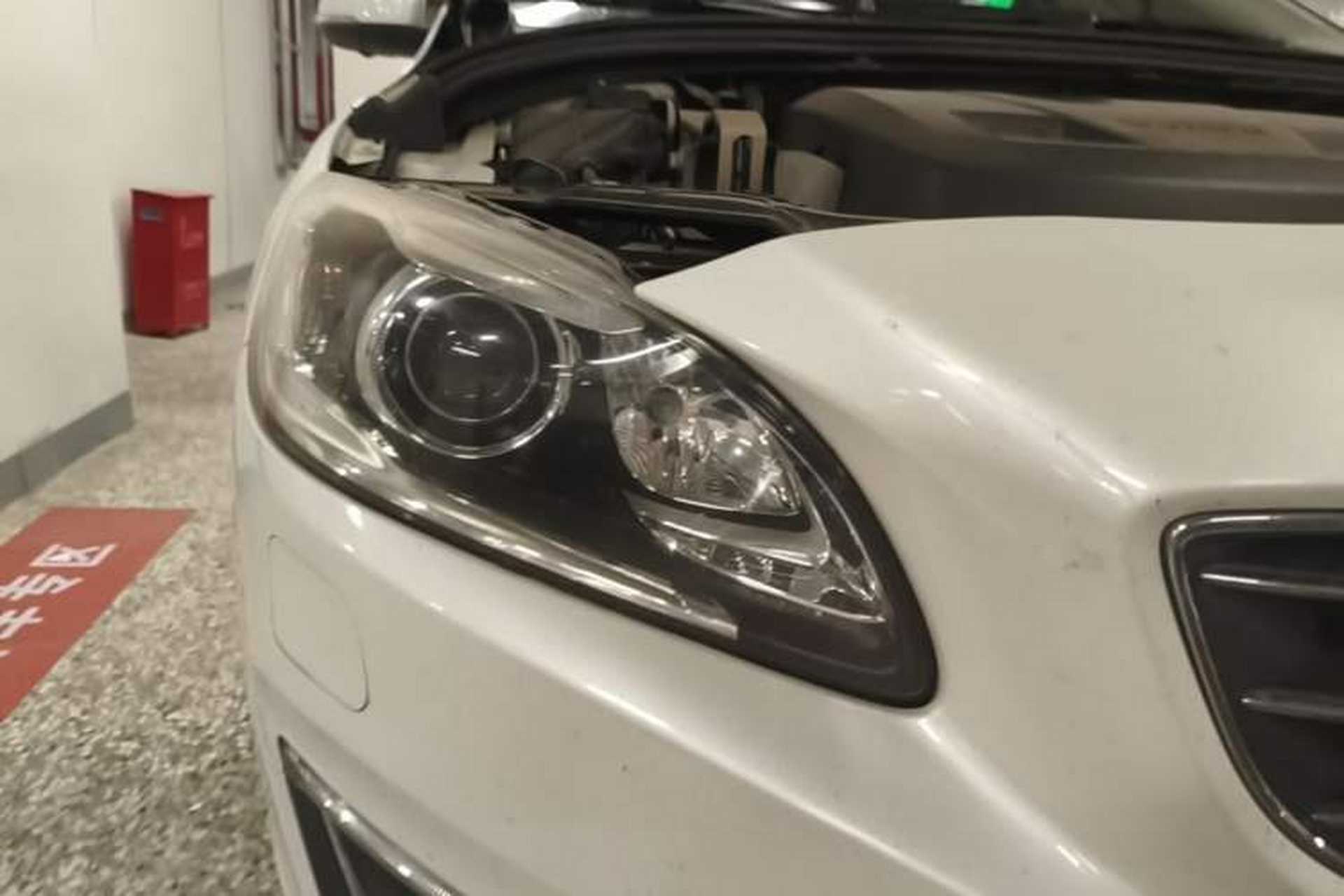Used Volvo S60 2017 S60L T3 Smart Upgrade Edition Right Front Headlight