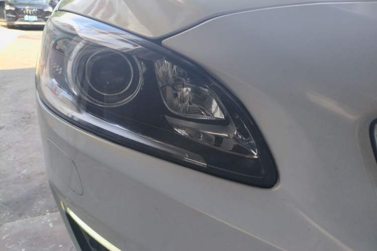 Used Volvo S60 2017 S60L T4 Smart Range Edition Right Front Headlight