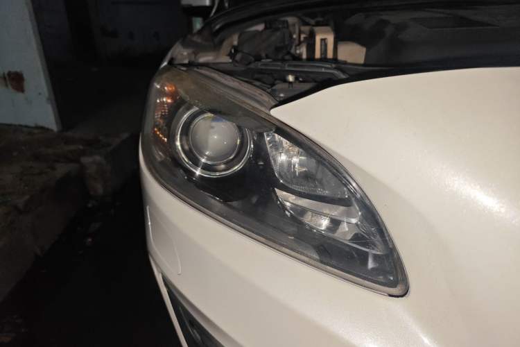 Used Volvo S60 2017 S60L T4 Smart Range Edition Right Front Headlight