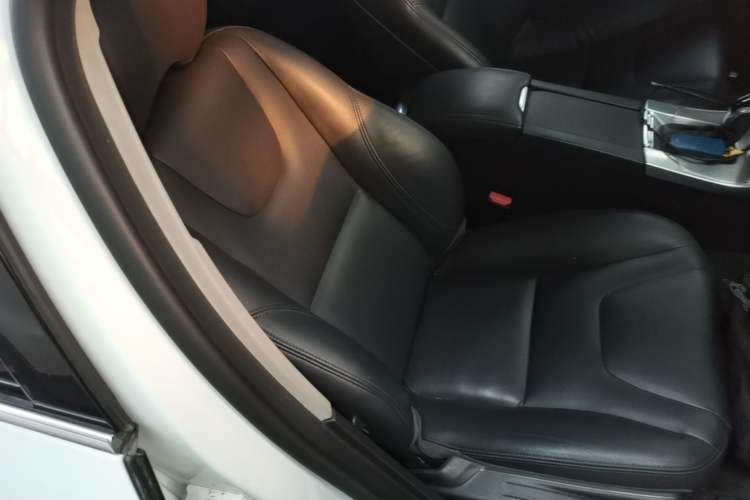 Used Volvo S60 2017 S60L T3 Smart Upgrade Edition Right Front Seat