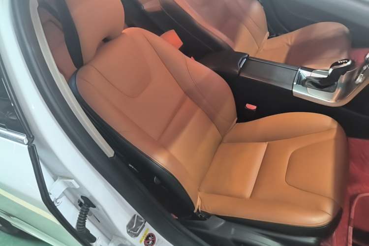 Used Volvo S60 2017 S60L T3 Smart Upgrade Edition Right Front Seat
