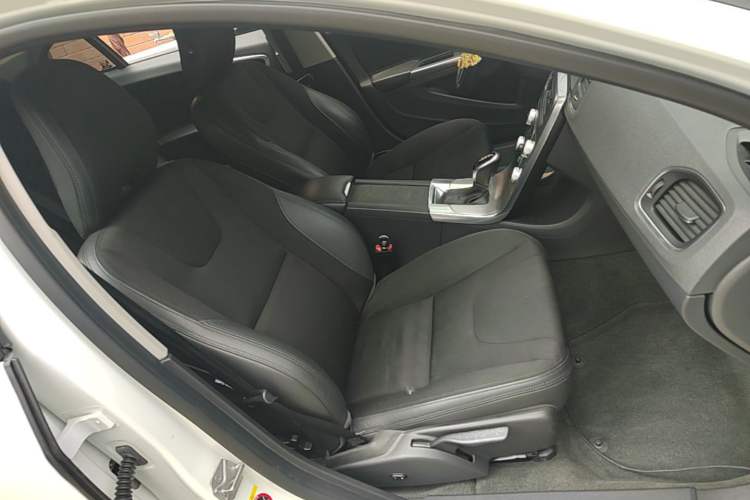 Used Volvo S60 2017 S60L T3 Smart Drive Edition Right Front Seat