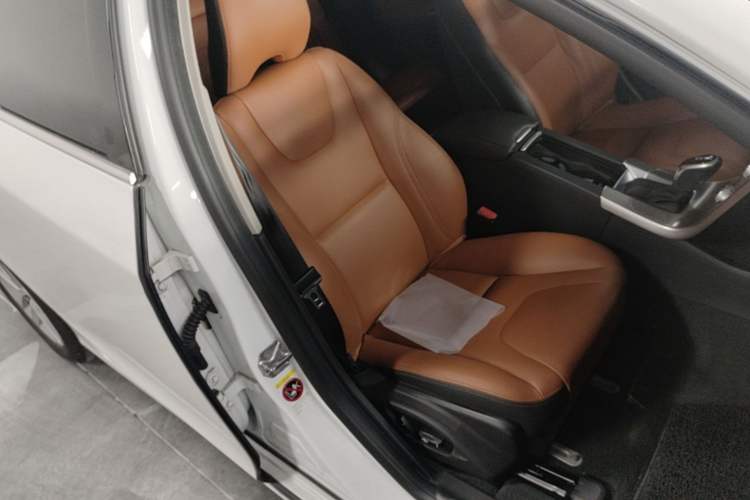Used Volvo S60 2017 S60L T3 Smart Upgrade Edition Right Front Seat