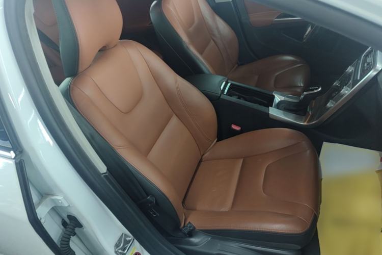 Used Volvo S60 2017 S60L T3 Smart Upgrade Edition Right Front Seat