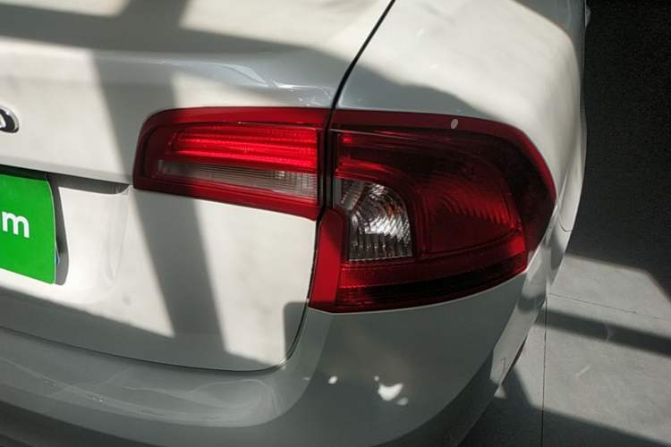 Used Volvo S60 2017 S60L T3 Smart Drive Edition Right Rear Taillight