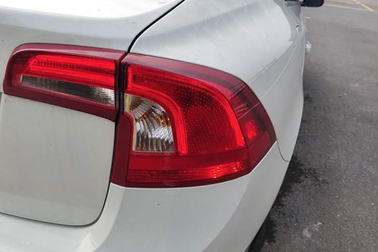 Used Volvo S60 2017 S60L T3 Smart Upgrade Edition Right Rear Taillight