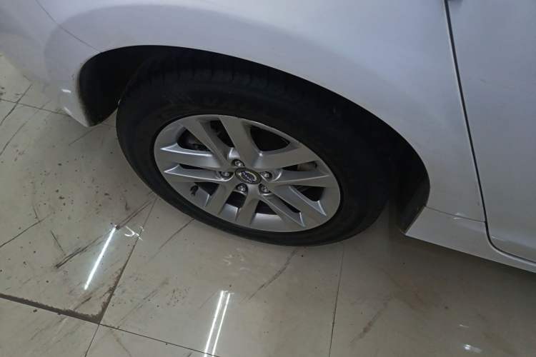 Used Volvo S60 2017 S60L T3 Smart Upgrade Edition Right Rear Wheel Hub