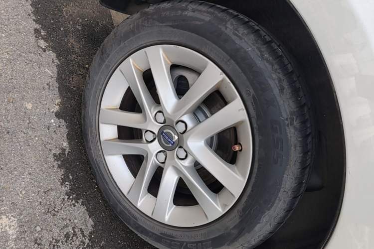 Used Volvo S60 2017 S60L T3 Smart Upgrade Edition Right Rear Wheel Hub