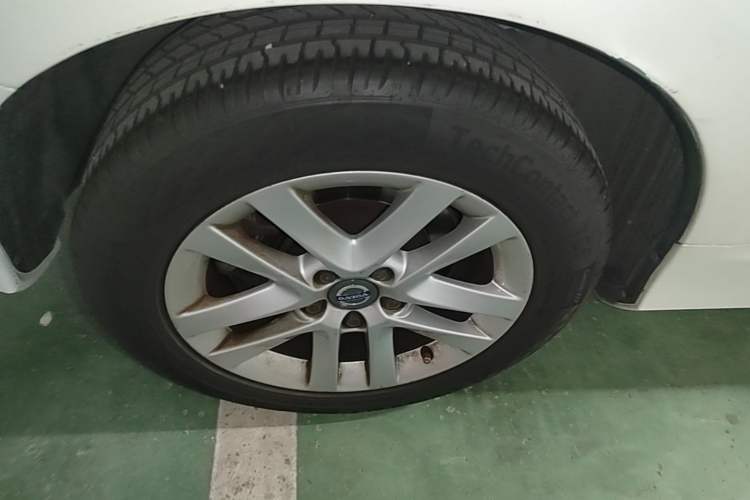 Used Volvo S60 2017 S60L T3 Smart Upgrade Edition Right Rear Wheel Hub