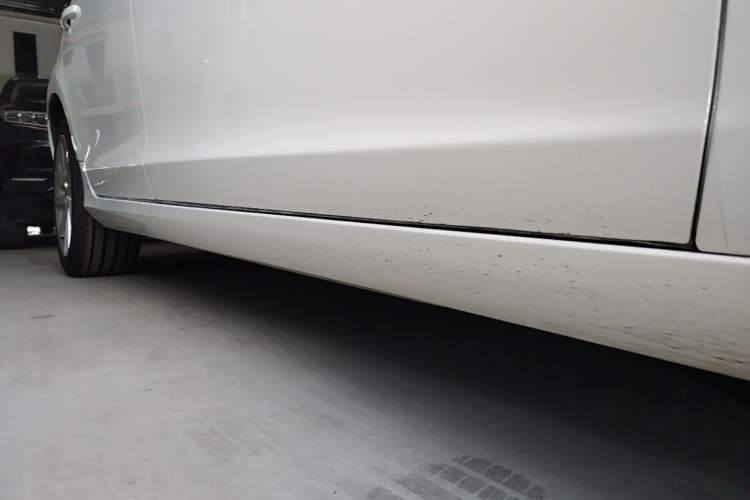 Used Volvo S60 2017 S60L T4 Smart Range Edition Right Side Sill