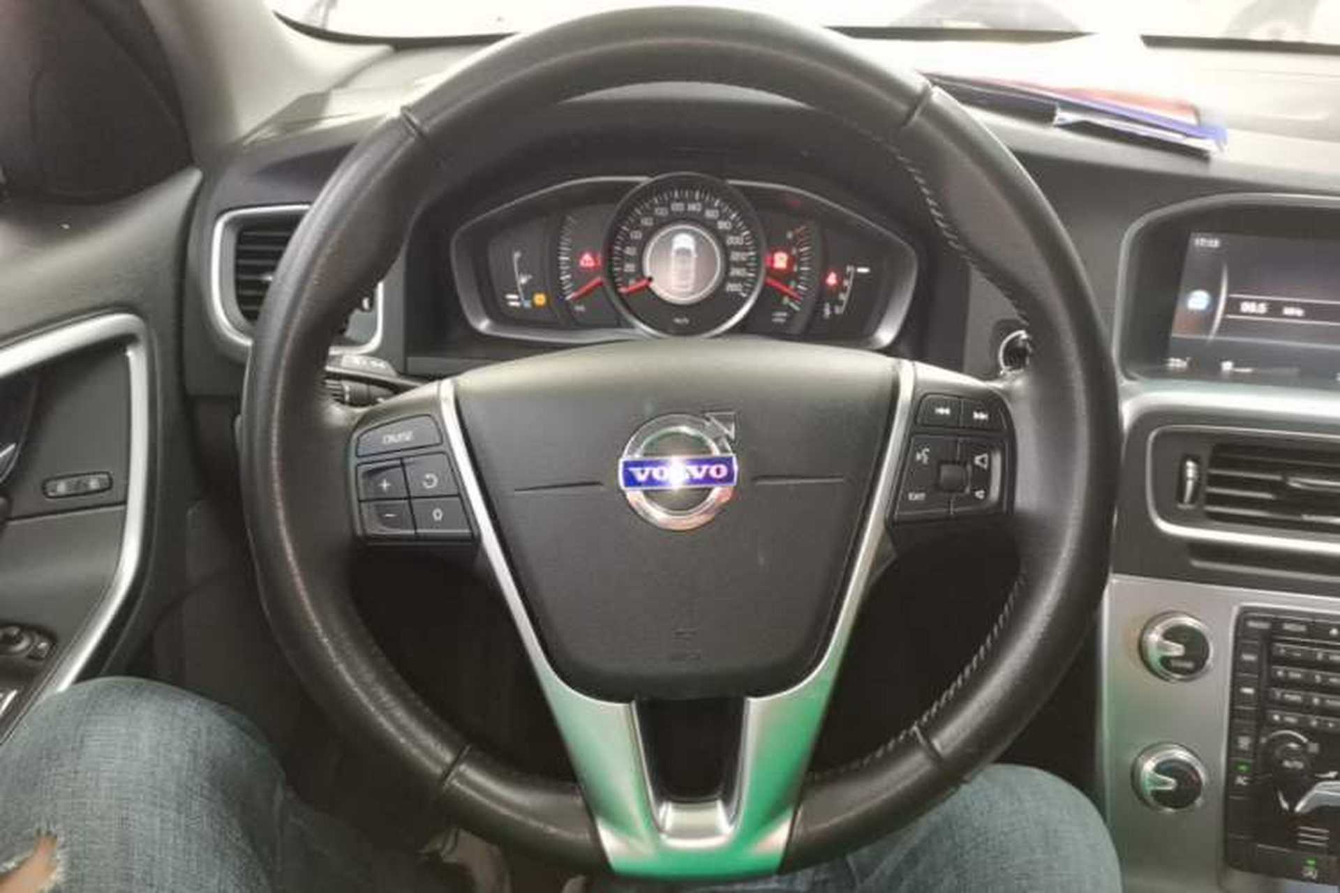 Used Volvo S60 2017 S60L T3 Smart Upgrade Edition Steering Wheel