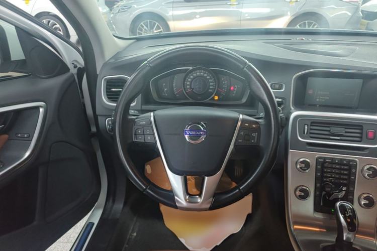 Used Volvo S60 2017 S60L T3 Smart Upgrade Edition Steering Wheel