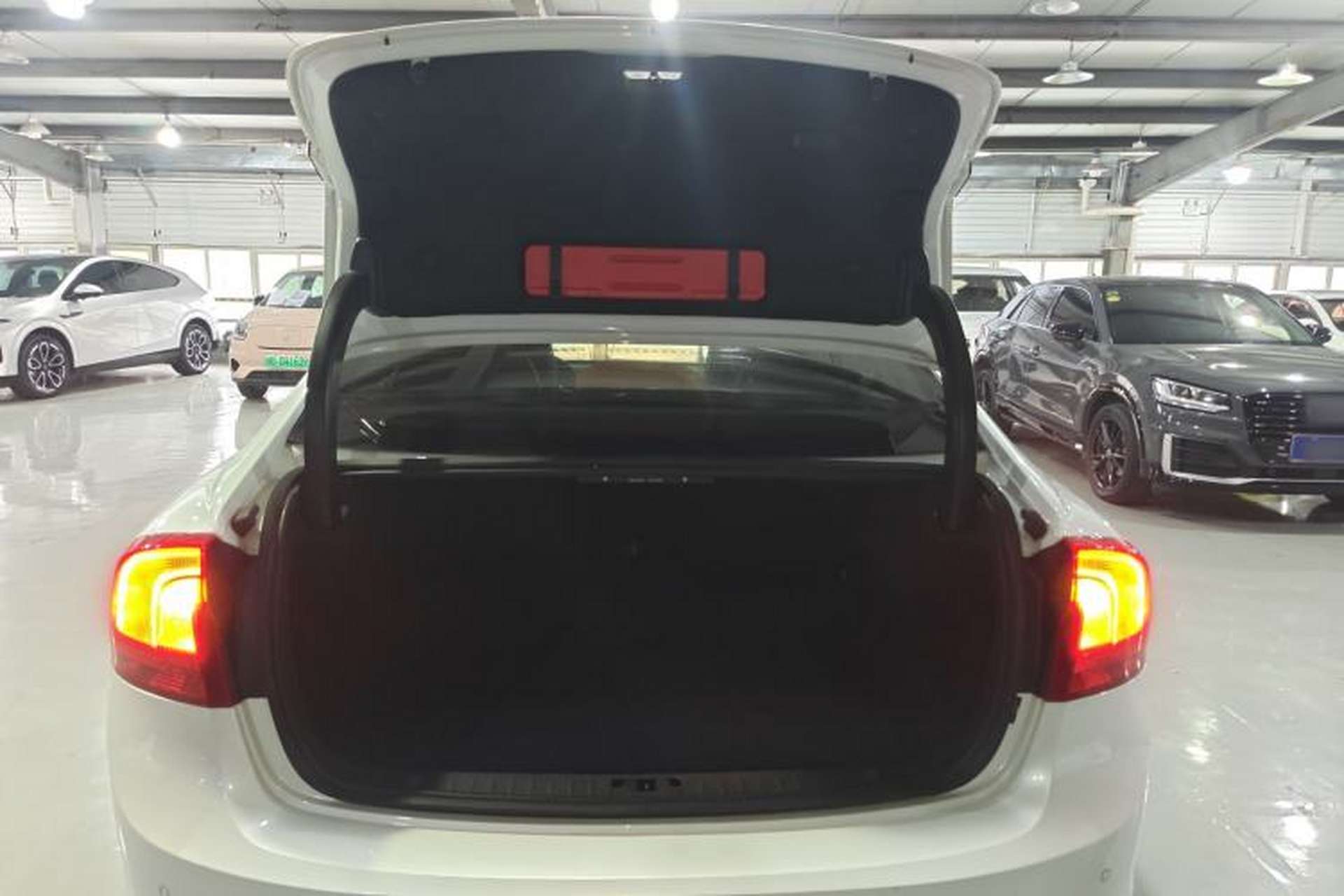 Used Volvo S60 2017 S60L T4 Smart Range Edition Trunk