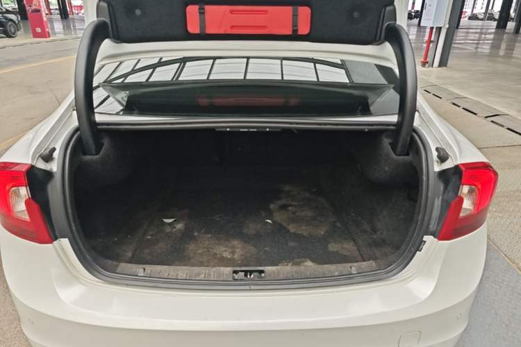Used Volvo S60 2017 S60L T3 Smart Upgrade Edition Trunk