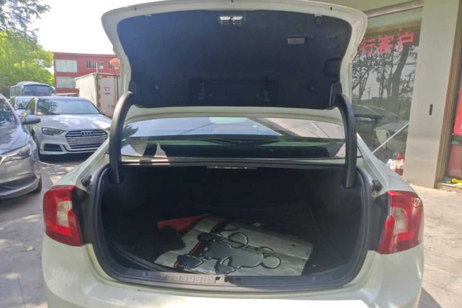 Used Volvo S60 2017 S60L T4 Smart Range Edition Trunk