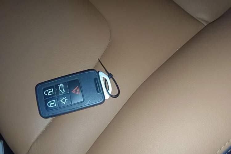 Used Volvo S60 2017 S60L T4 Smart Range Edition Vehicle Key
