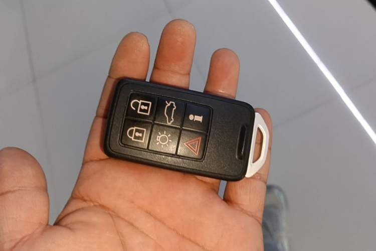 Used Volvo S60 2017 S60L T5 Intelligent Drive Edition Vehicle Key